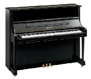 YAMAHA P-114 PE NEGRO PULID PIANO VERTICAL