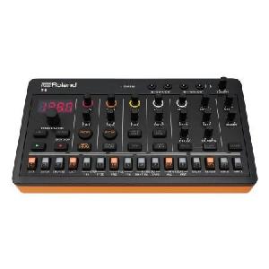 ROLAND T-8 ARIA COMPACT BEAT MACHINE SINTETIZADOR