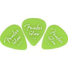 FENDER GLOW IN THE DARK PICKS - 12 PACK