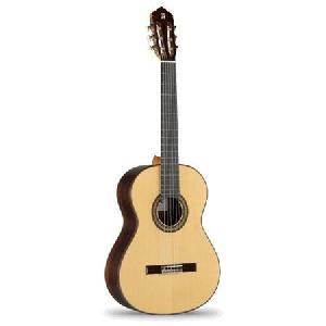 ALHAMBRA 7 PA PINO ABETO GUITARRA ESPAÑOLA 